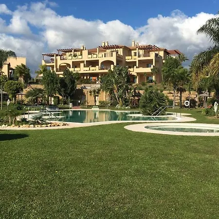 Holiday home Penthouse W/Pool And Ocean View Near Puerto Banus *